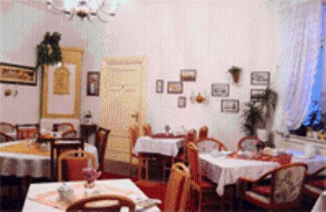 Hotel Haus Am Pfaffenteich à Schwerin  Extérieur photo